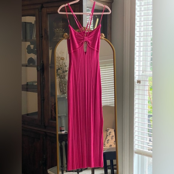 NWT Cult Gaia Elfreda Cut Out Ribbed Sexy MIDI Dress Dragonfruit Pink Fuchsia - Picture 1 of 10